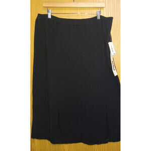 NWT! Chaus Woman Straight Skirt Size 3x Black Contrast Knit $60
